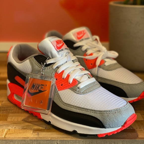 Nike Air Max 90 - Picture 1 of 5